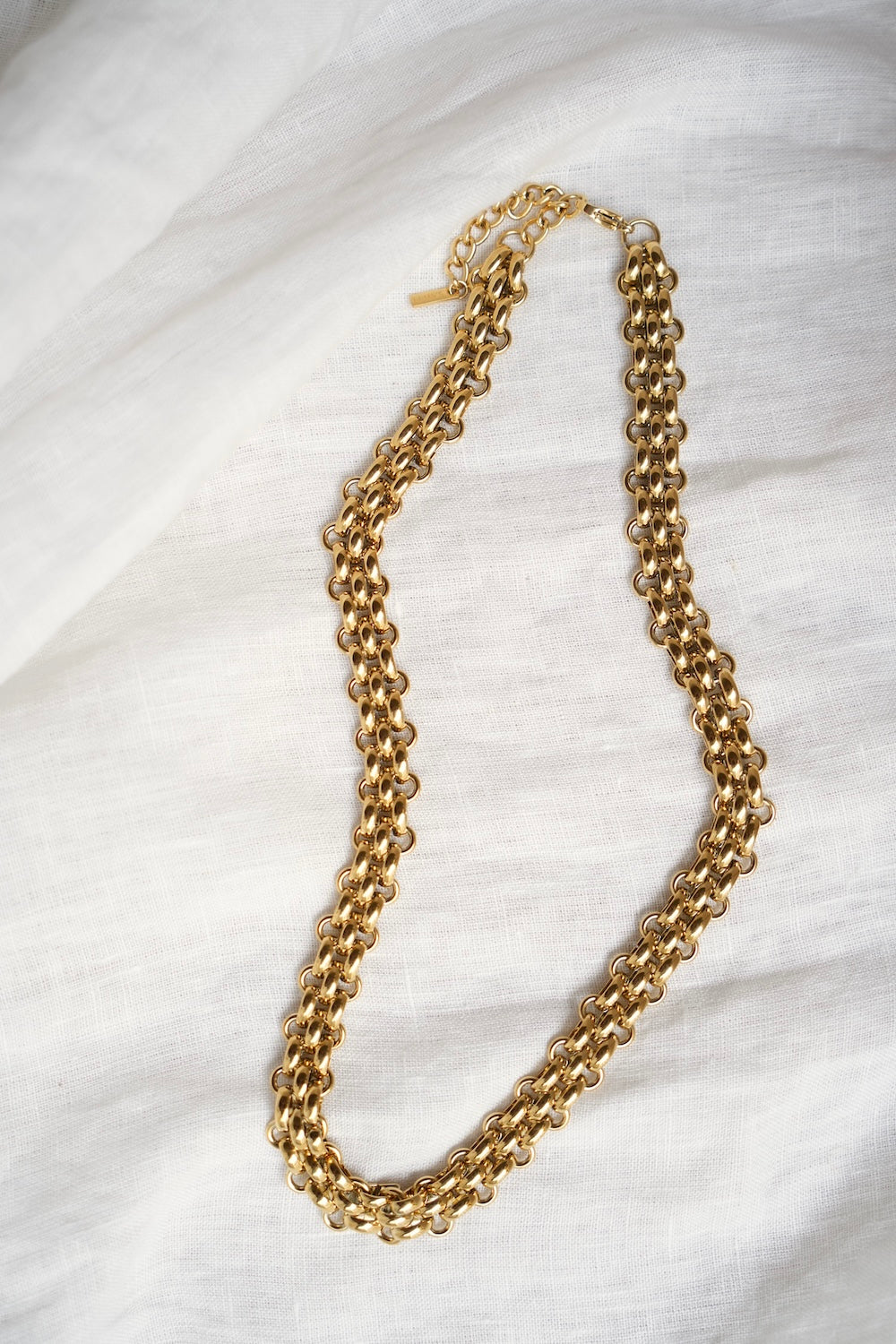 Collier Manille