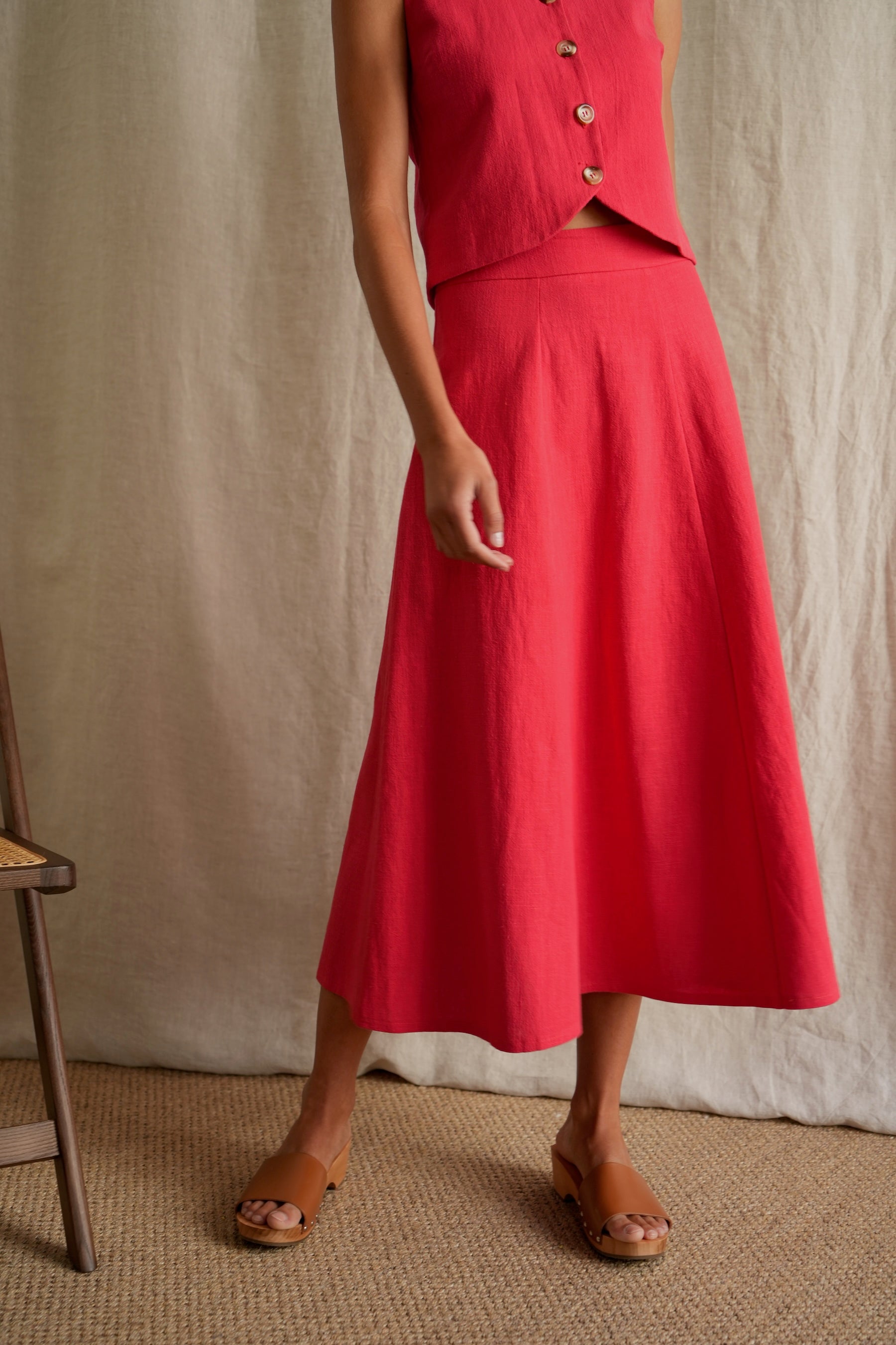 Macha red linen skirt