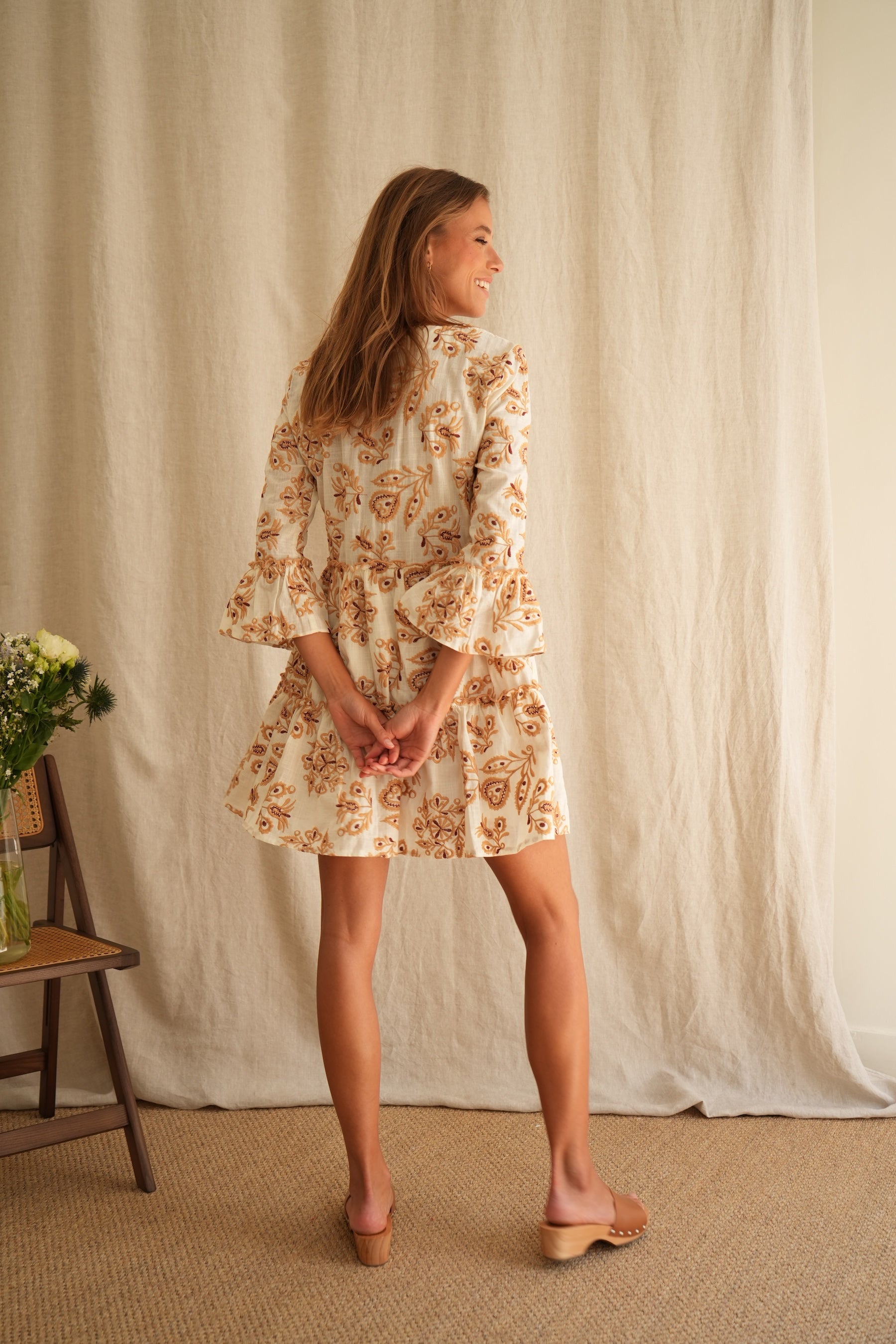 Robe Ischia brodée camel