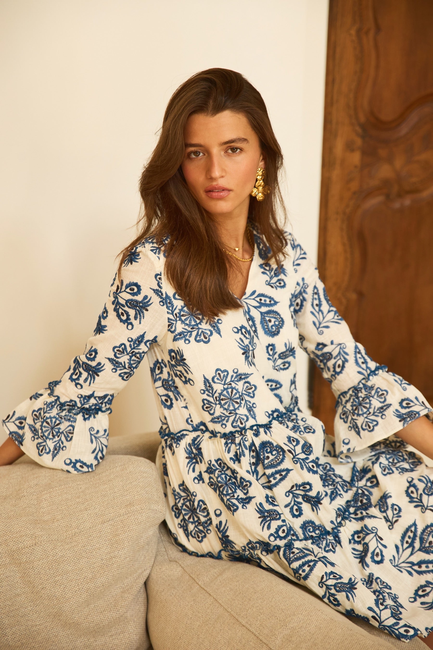 Robe Ischia brodée bleue